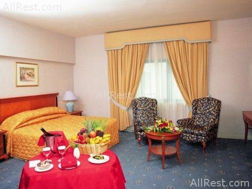 Ramada Continental Hotel 3